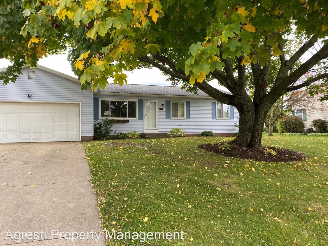 3 br, 1.5 bath House 7738 Maple Street House Rental in Fairview, PA