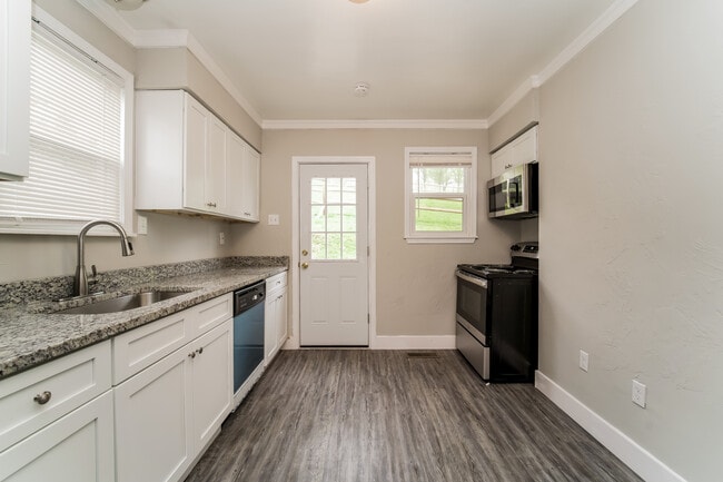 Building Photo - 1131 Orourke Dr