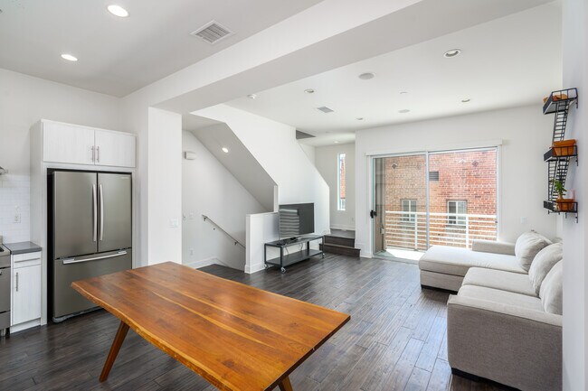 Kitchen + Living Room - 2206 Tom Mix Rd