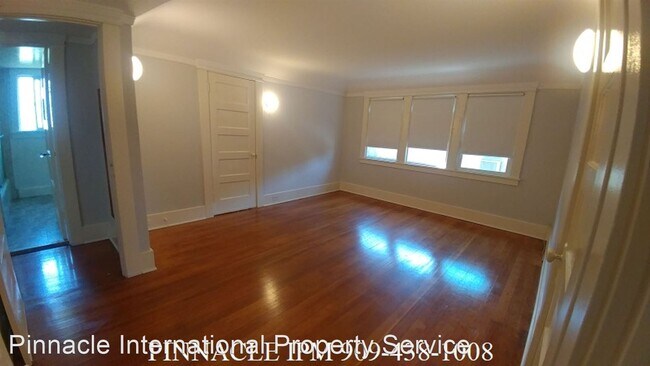 Foto del edificio - 2 br, 1 bath House - 742 E. Mountain St.