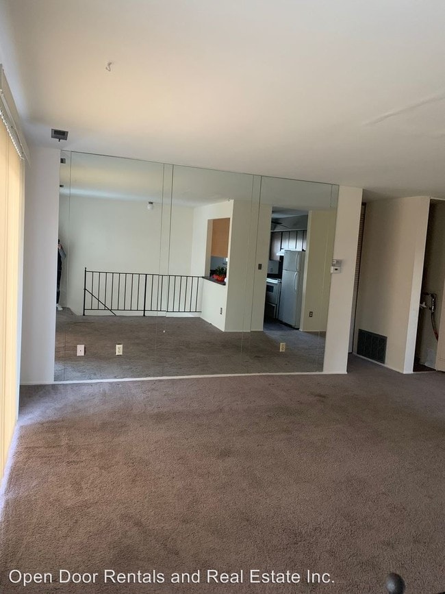 Building Photo - 2 br, 1 bath House - 4802 Woodmark Dr