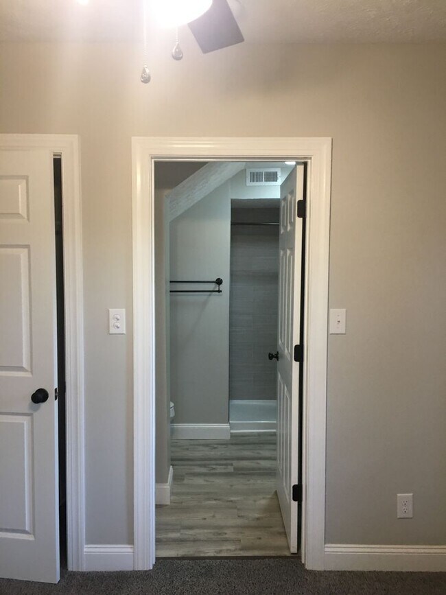 Foto del edificio - Three Bedroom Two Bath Home in the up and Coming Town of Hurricane