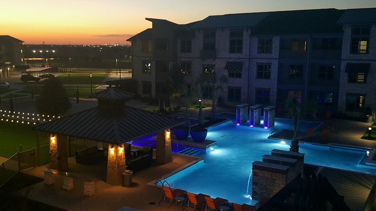 1105 Gateway Blvd, Forney, TX 75126 Apartment for Rent in Forney, TX