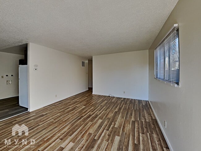 Foto del edificio - 1277 Arnold Dr