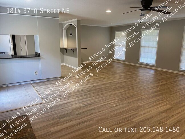 Foto del edificio - 1814 37th NE St