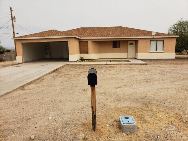 Building Photo - 7465 S Branding Iron Rd