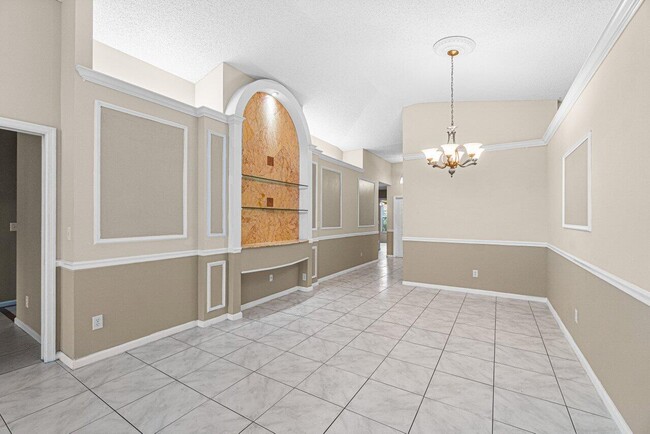 Building Photo - 8265 White Rock Cir