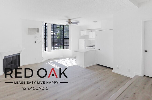 Foto del edificio - ~LOW DEPOSIT!~ Sun Drenched One Bedroom wi...