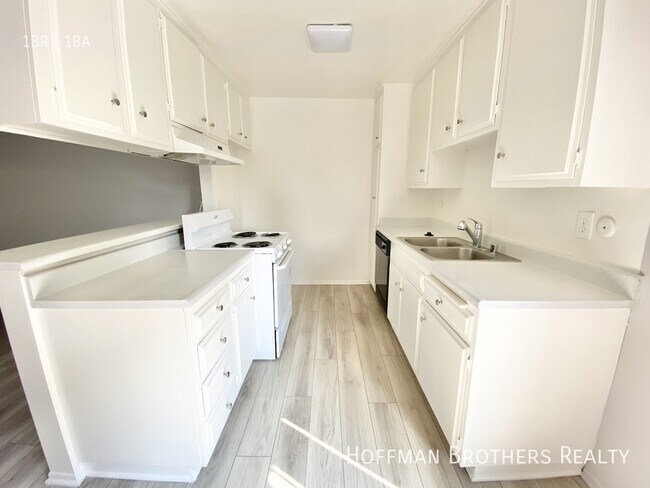 Foto del edificio - 3337 S Canfield Ave