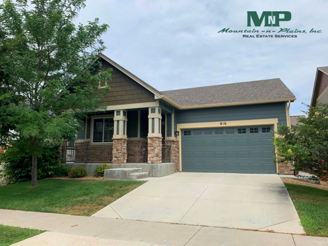 Foto principal - 816 Crooked Creek Way