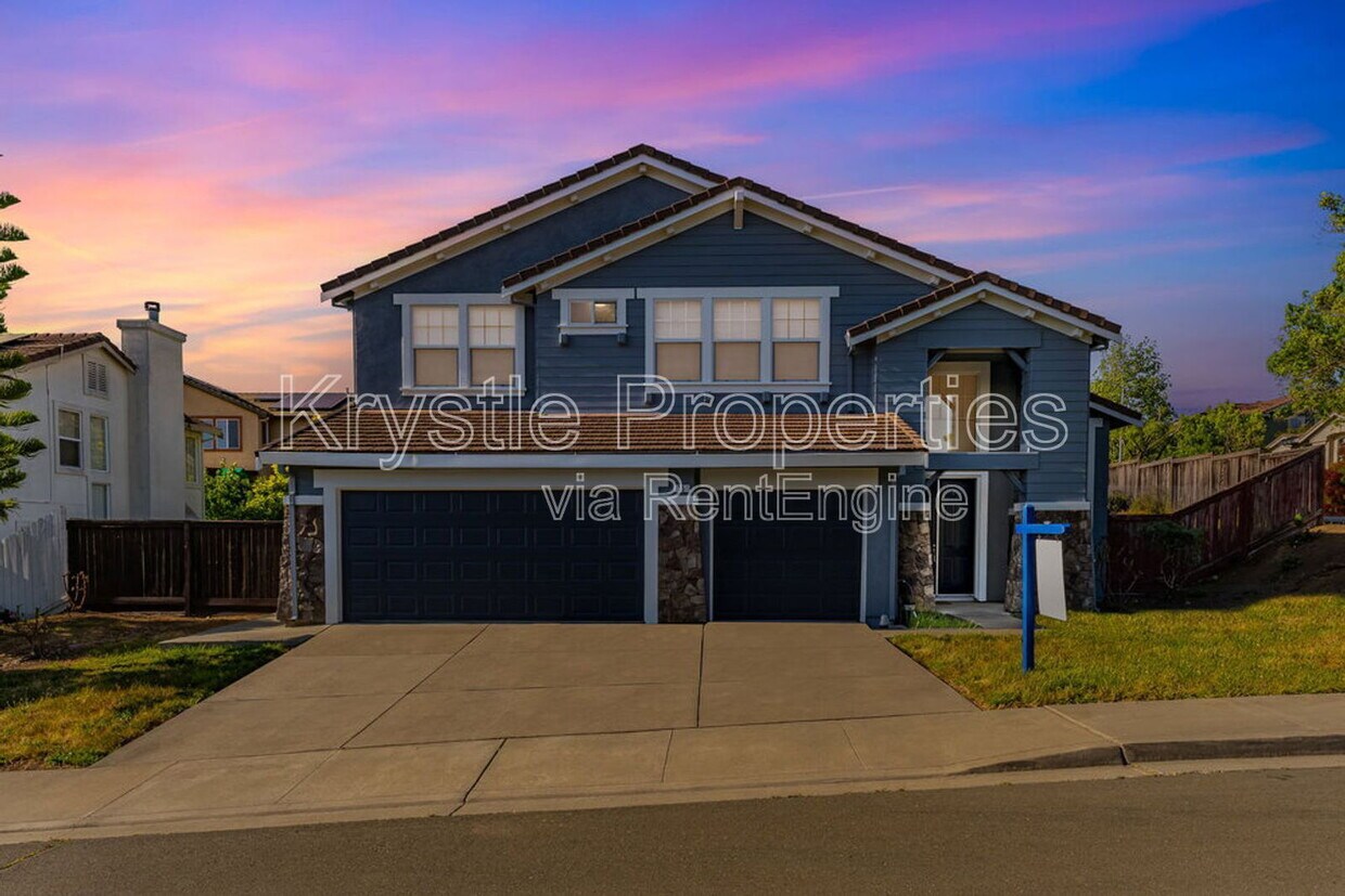 Foto principal - 35 Goldfinch Dr