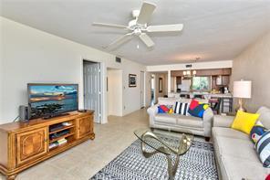 Building Photo - 400 Fox Haven Dr