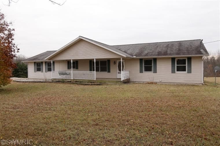 770 109th Ave, Plainwell, MI 49080 House Rental in Plainwell, MI