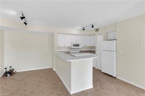 Building Photo - 1260 Wildwood Lakes Blvd
