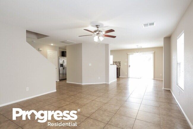Foto del edificio - 5013 Hostetler Ave