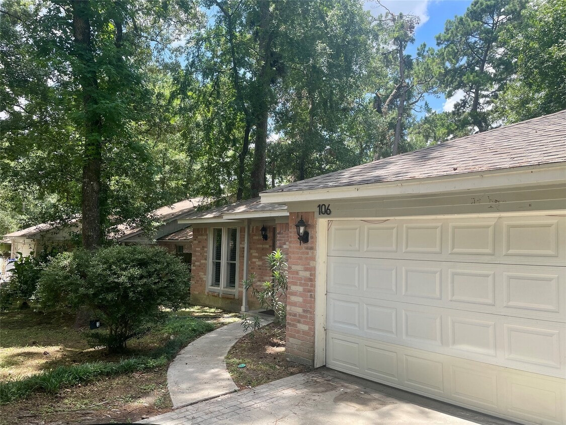 Foto principal - 106 E Wavy Oak Cir