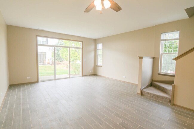 Building Photo - 3038 Falling Waters Ln