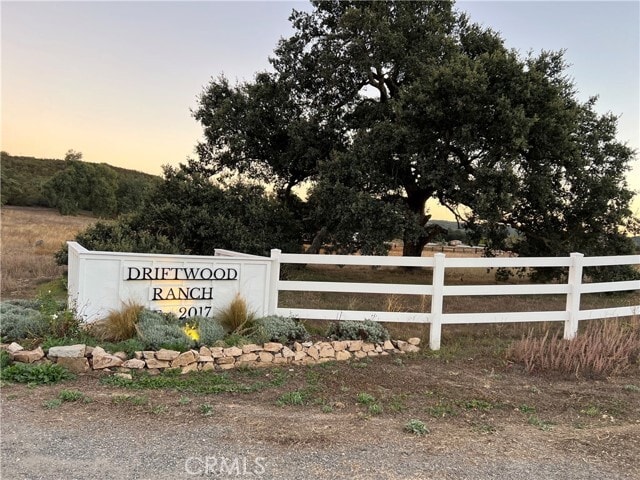 Building Photo - 41260 Deanna Ranch Rd