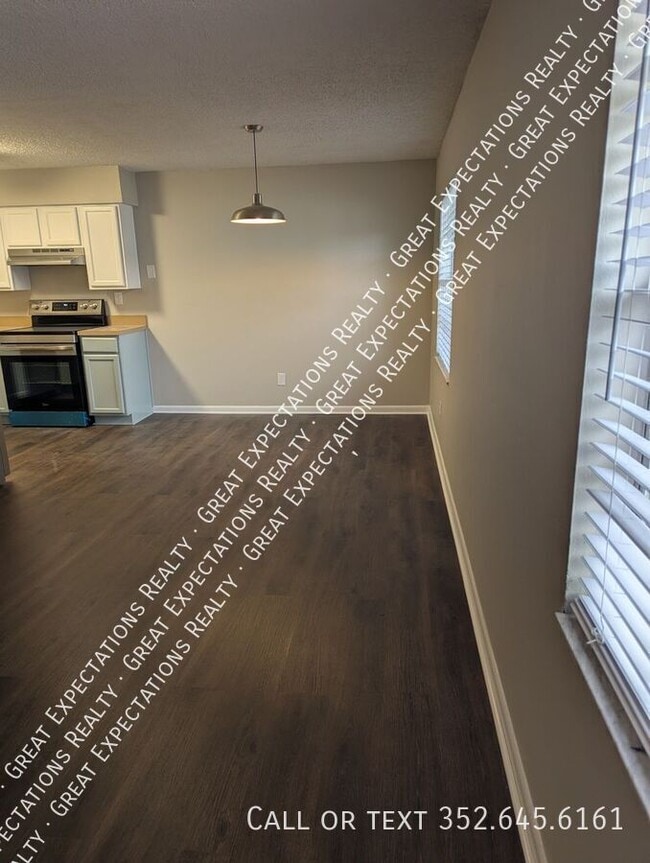 Foto del edificio - 147 SE 13th Ave