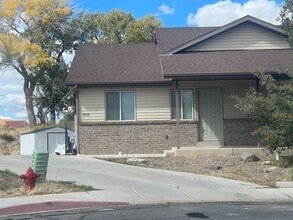 Building Photo - 2016 W Starry Ln