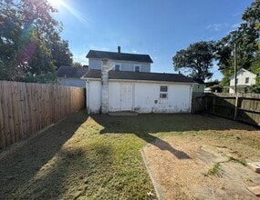 Building Photo - 800 2nd St