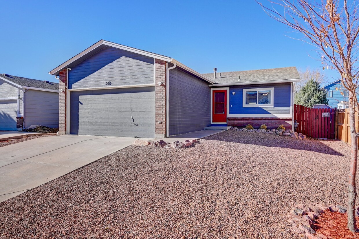 Primary Photo - $2,100.00 - 3 bedroom, 2 bathroom, Single ...