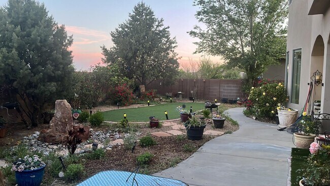 Foto del edificio - 1124 San Augustin Dr