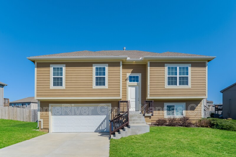 Foto principal - 26130 W 141st Ct