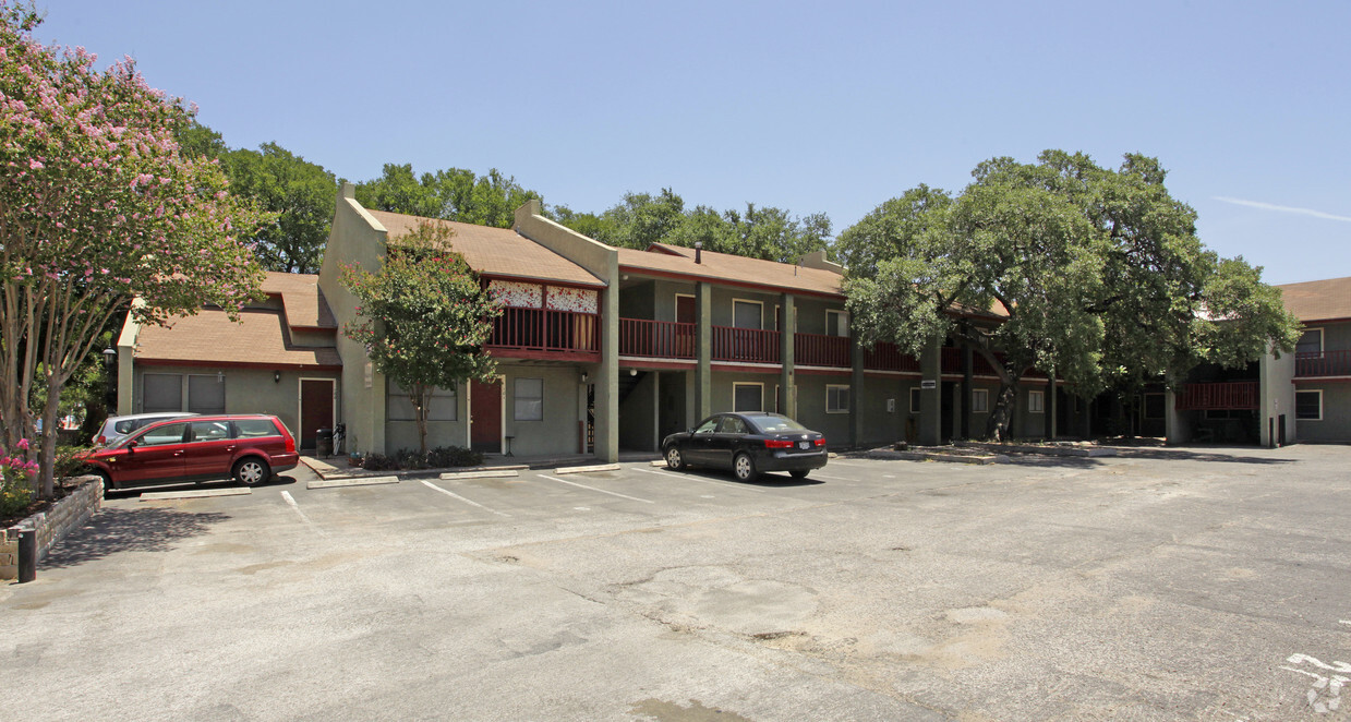 2119 Lamar Blvd S - Walden Park Apartments