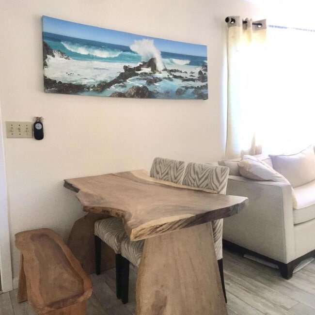 Building Photo - 1 Kaupea St