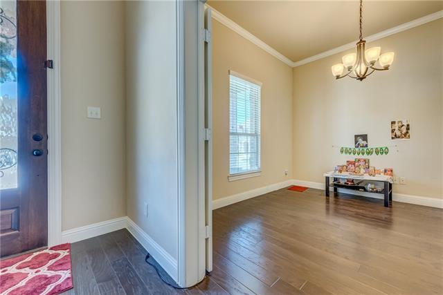 Foto del edificio - 10601 Troutt Dr