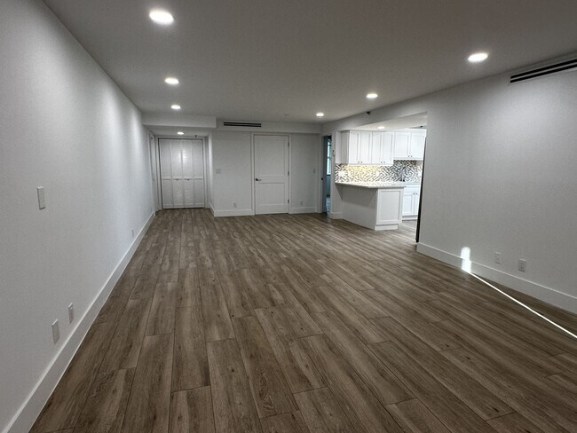 Foto del edificio - 1748 Jupiter Cove Dr