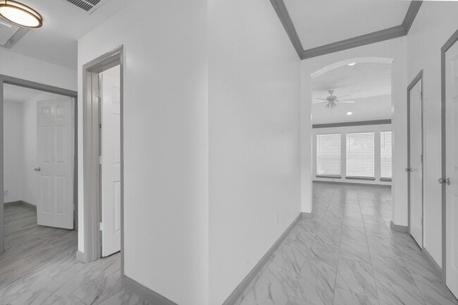 Foto del edificio - 3515 Walden Dr