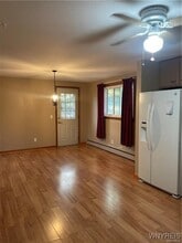 Building Photo - 35 Tomcyn Dr