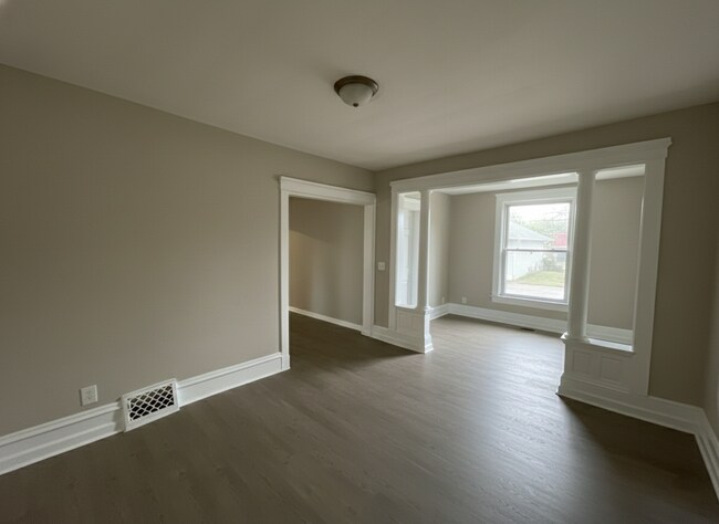 Foto del edificio - 1155 W 9th St