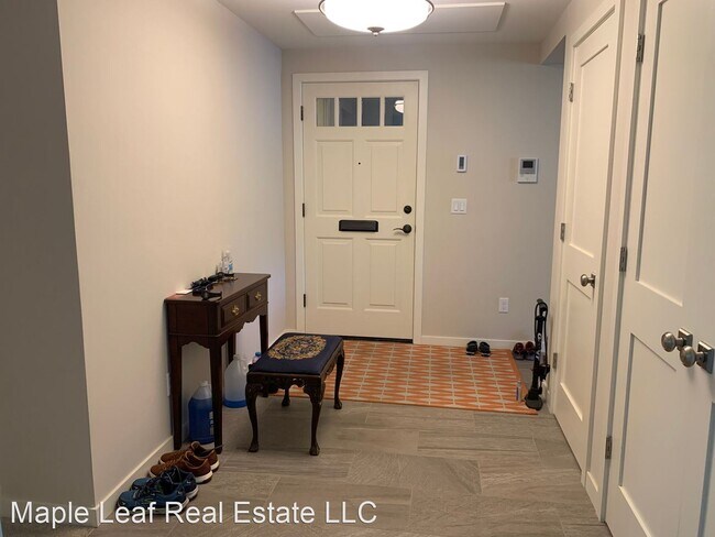 Foto del edificio - 2 br, 2 bath House - 387 101st Ave SE 202F