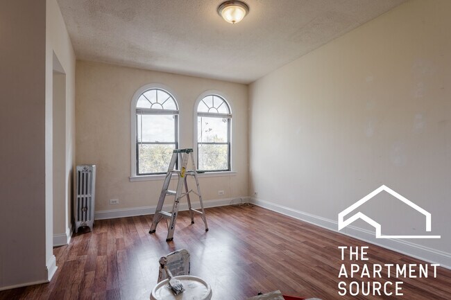 Foto del edificio - 1743 N Humboldt Blvd