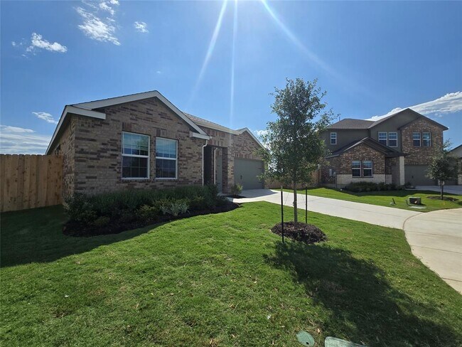 Building Photo - 2252 Devine Lake Bnd