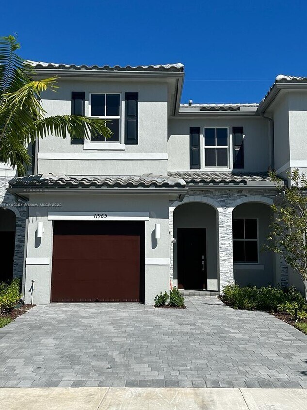 11965 NW 47th Manor, Coral Springs, FL 33076 Townhome Rentals in