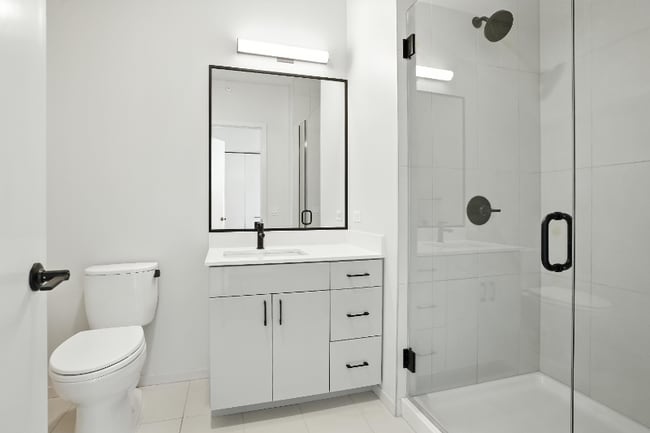 Building Photo - 83 E Wacker Pl