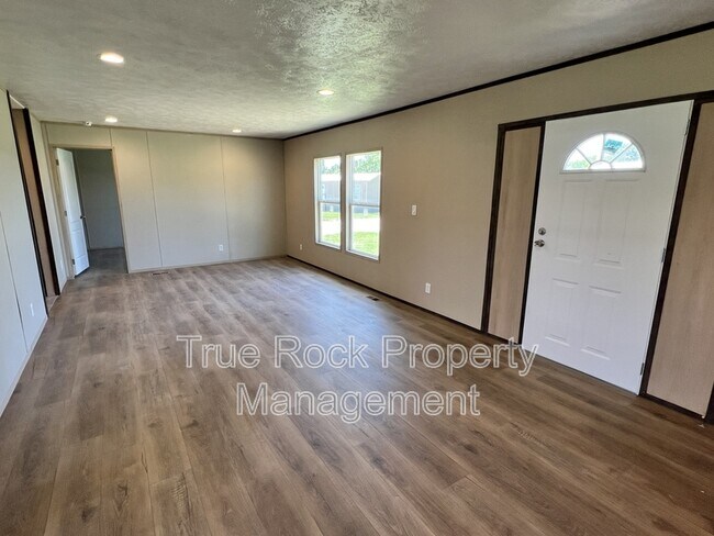 Foto del edificio - 16406 County Rd 1526 Ct
