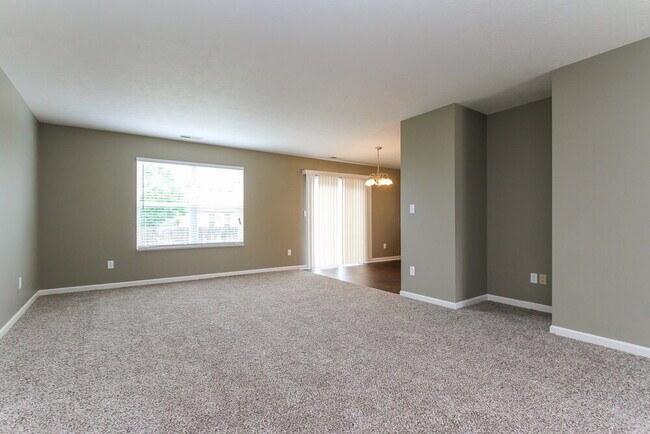 Building Photo - 2178 Rossington Ln