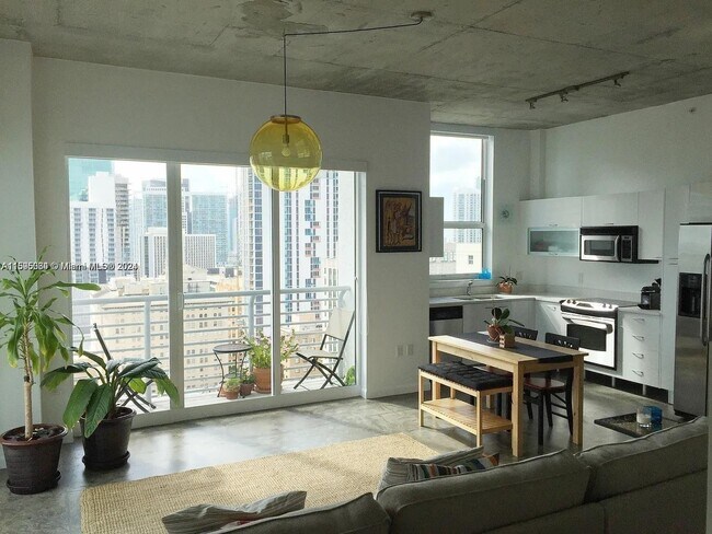 Building Photo - 133 Northeast 2nd Avenue Apt #2302, Miami,...