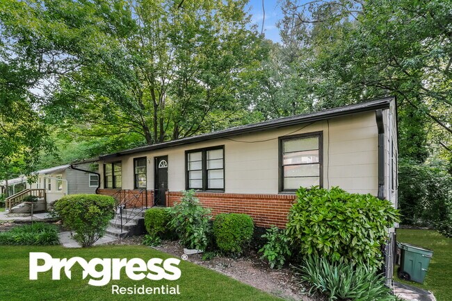 Building Photo - 3128 Latona Dr SW