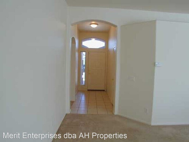 Foto del edificio - 3 br, 2 bath House - 2640 E ANDERSON DR