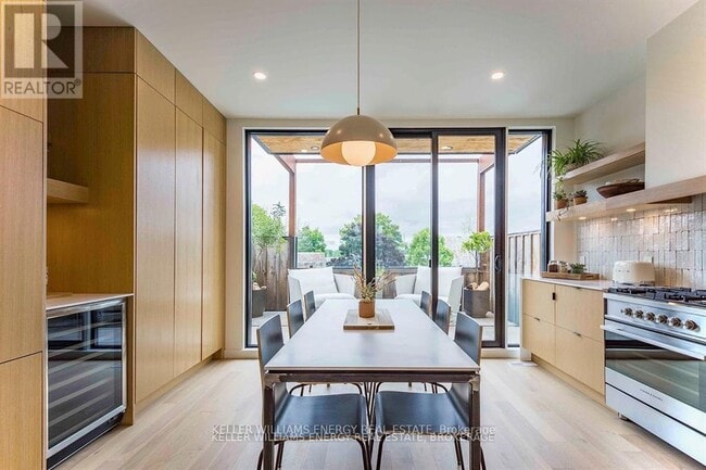 Photo du bâtiment - 37 West St