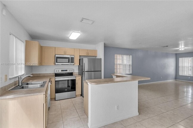 Foto del edificio - 2400 SW 87th Way