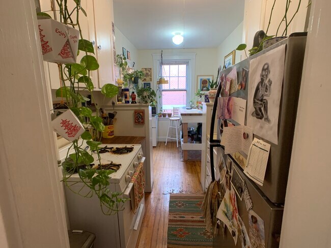 Building Photo - 1945 Commonwealth Ave