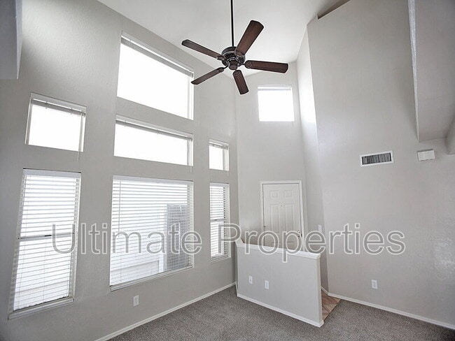 Building Photo - 14249 N 23rd St