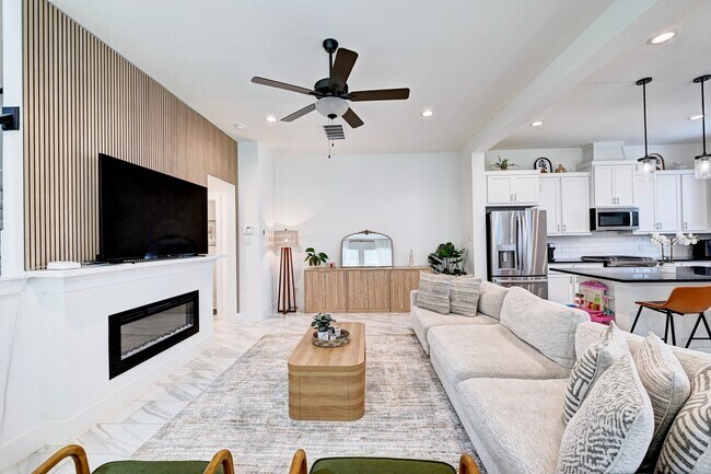 Foto del edificio - 1523 Cathedral Bend Drive